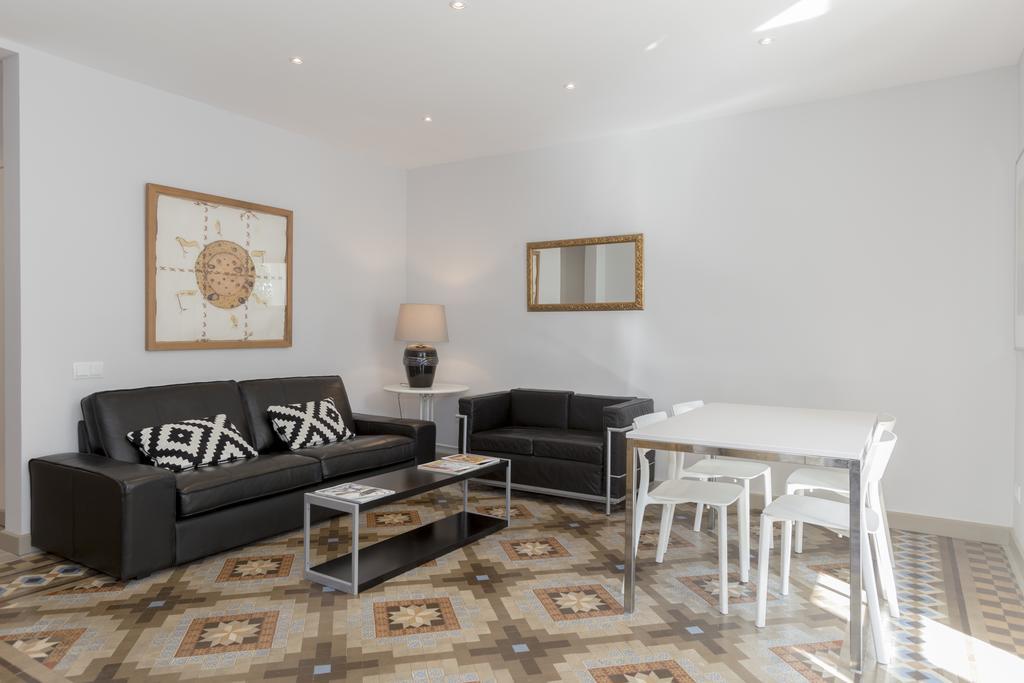 Ferienwohnung Provenza Flat Barcelona Exterior foto